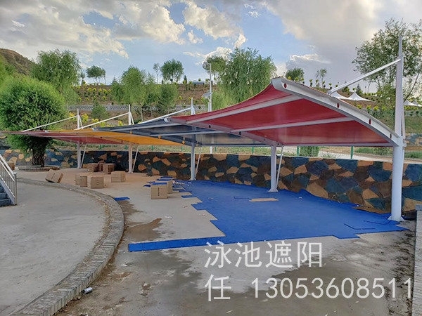 膜結(jié)構(gòu)泳池遮陽(yáng)